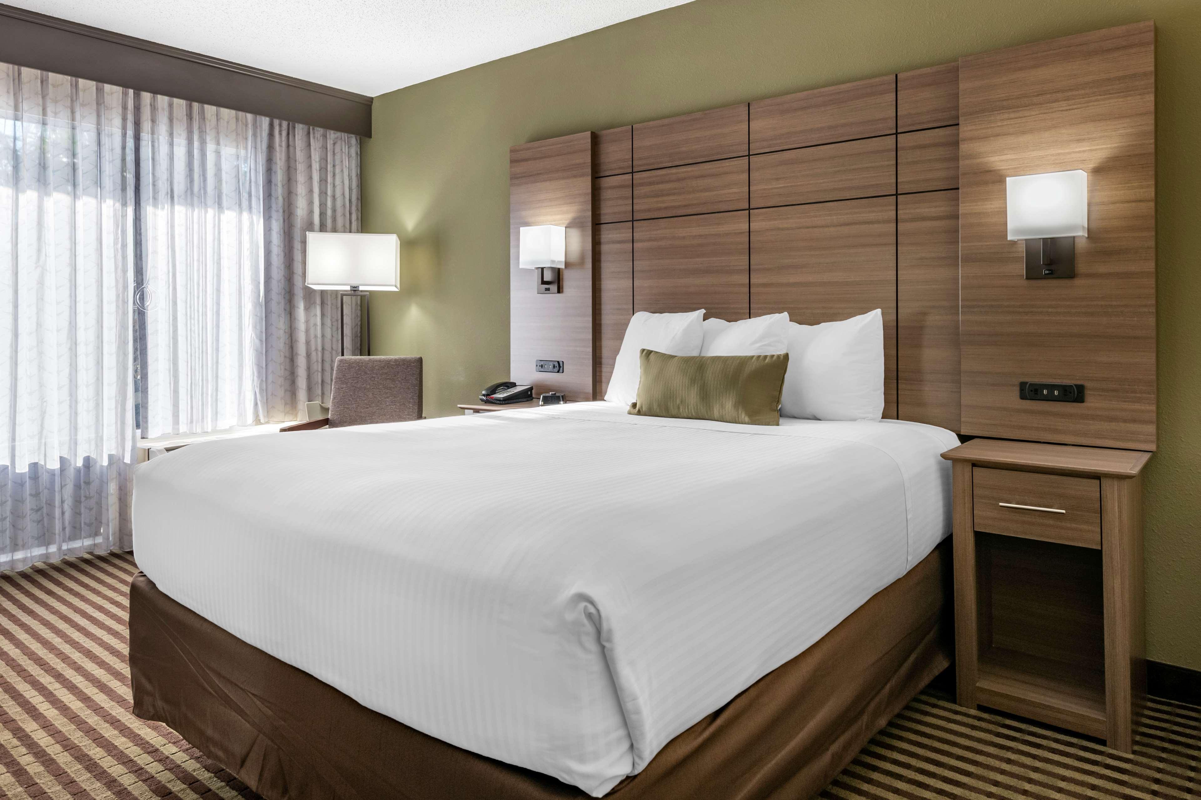 Best Western Downtown Стюарт Экстерьер фото