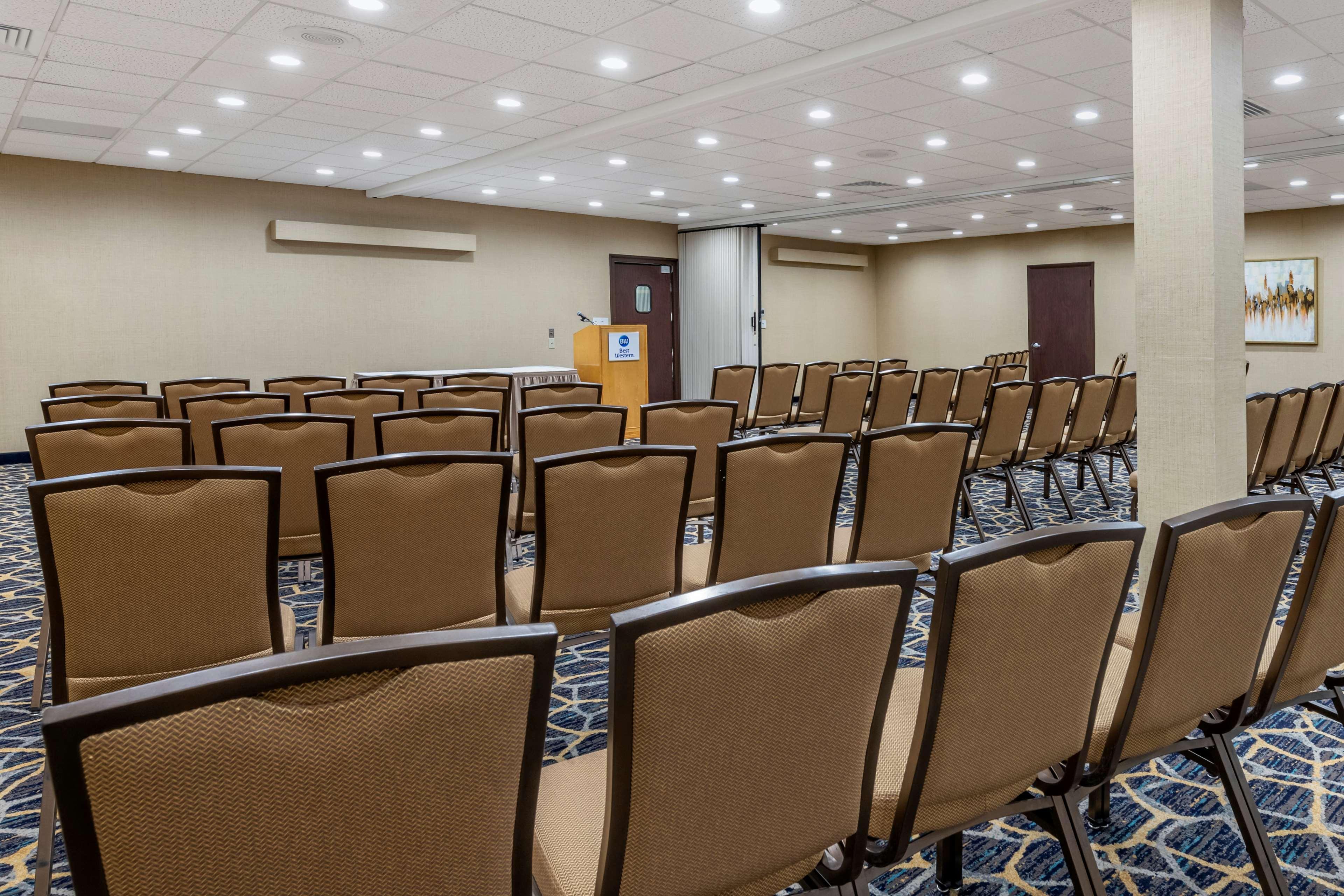 Best Western Downtown Стюарт Экстерьер фото